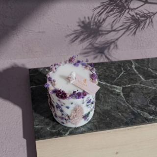 Vela floral morada
